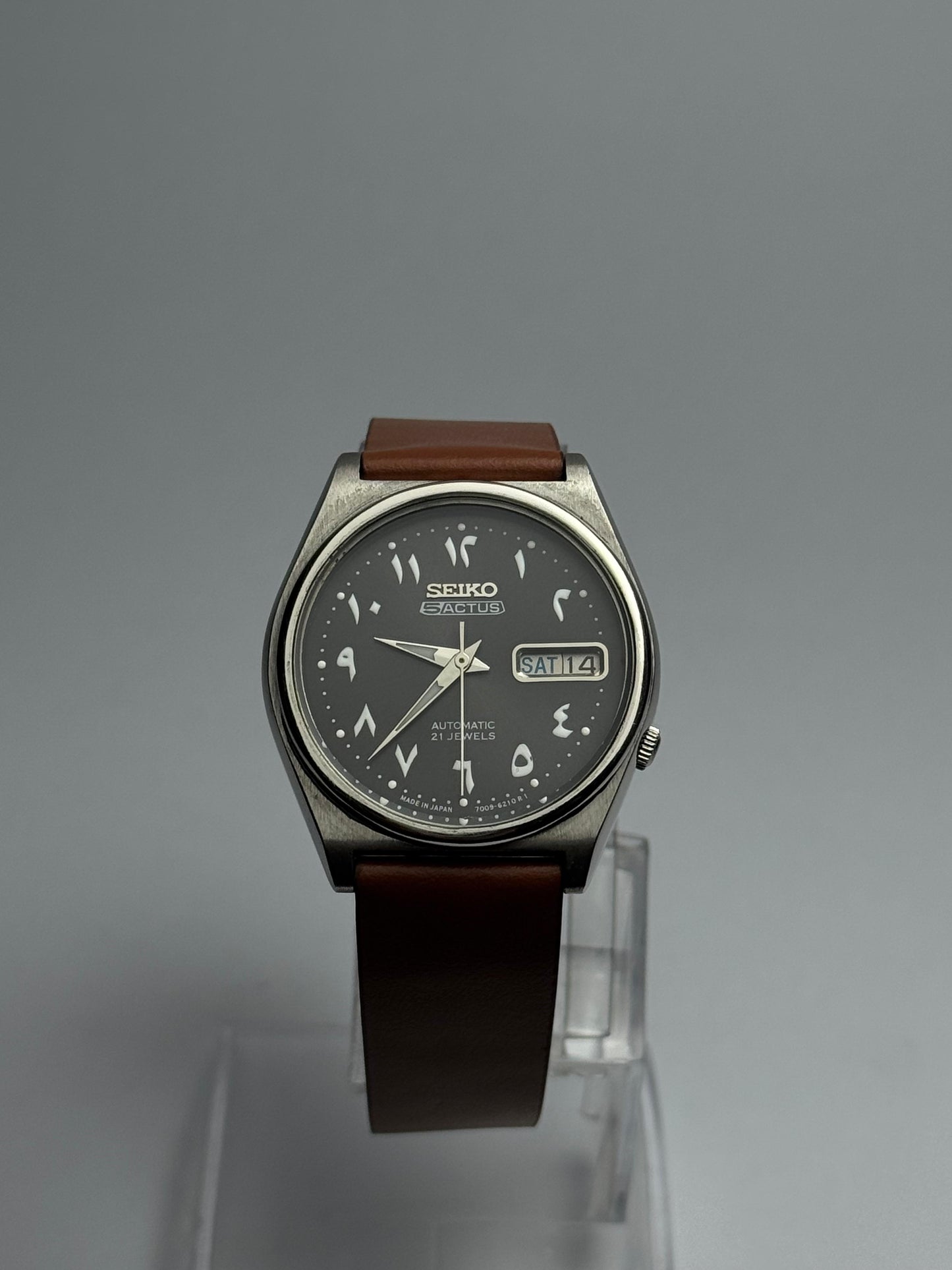 Seiko 5 Actus | Arabic Numerals | Black Dial | Brown Strap | Automatic