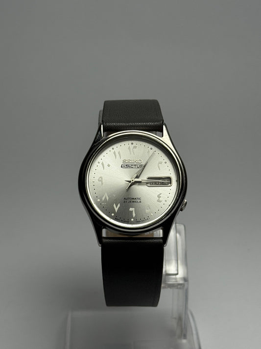 Seiko 5 Actus | Silver Arabic Dial | 21 Jewels Automatic | Grey Leather Strap | Day-Date