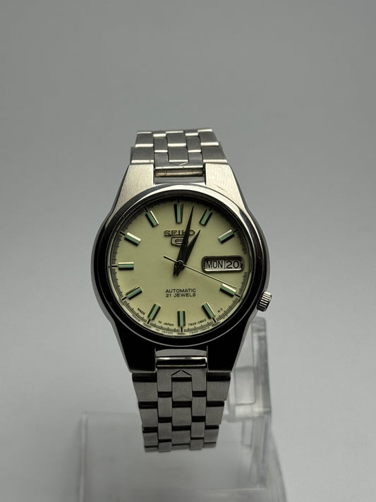 Seiko 5 Automatic Watch – Light Green Dial | 21 Jewels | Vintage (Used – Excellent Condition)